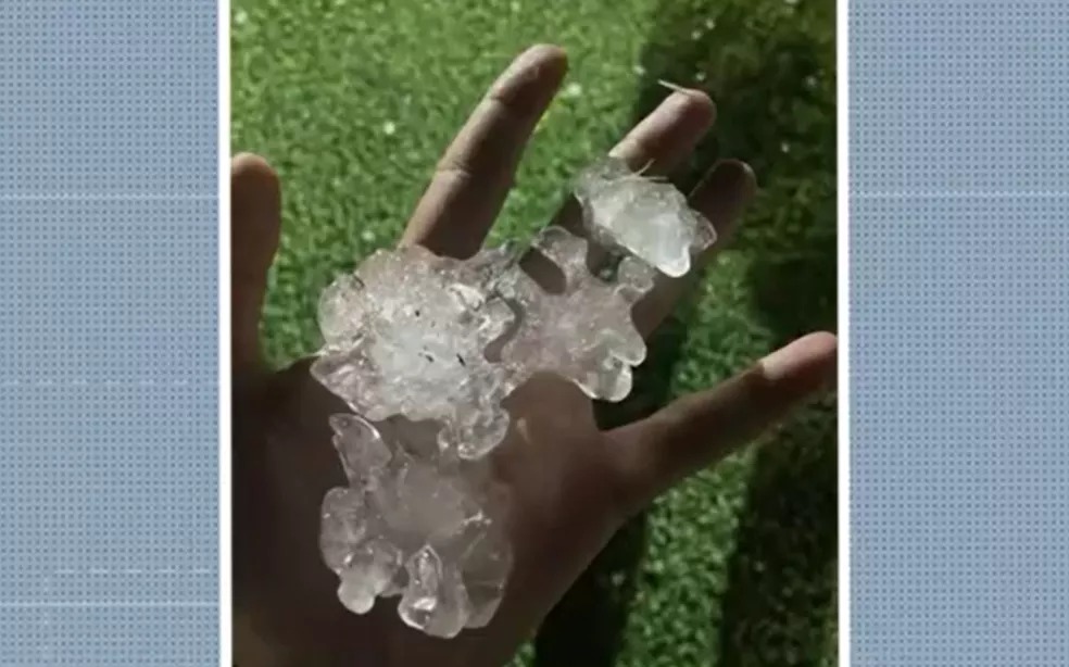 Município baiano é atingido por chuva de granizo 