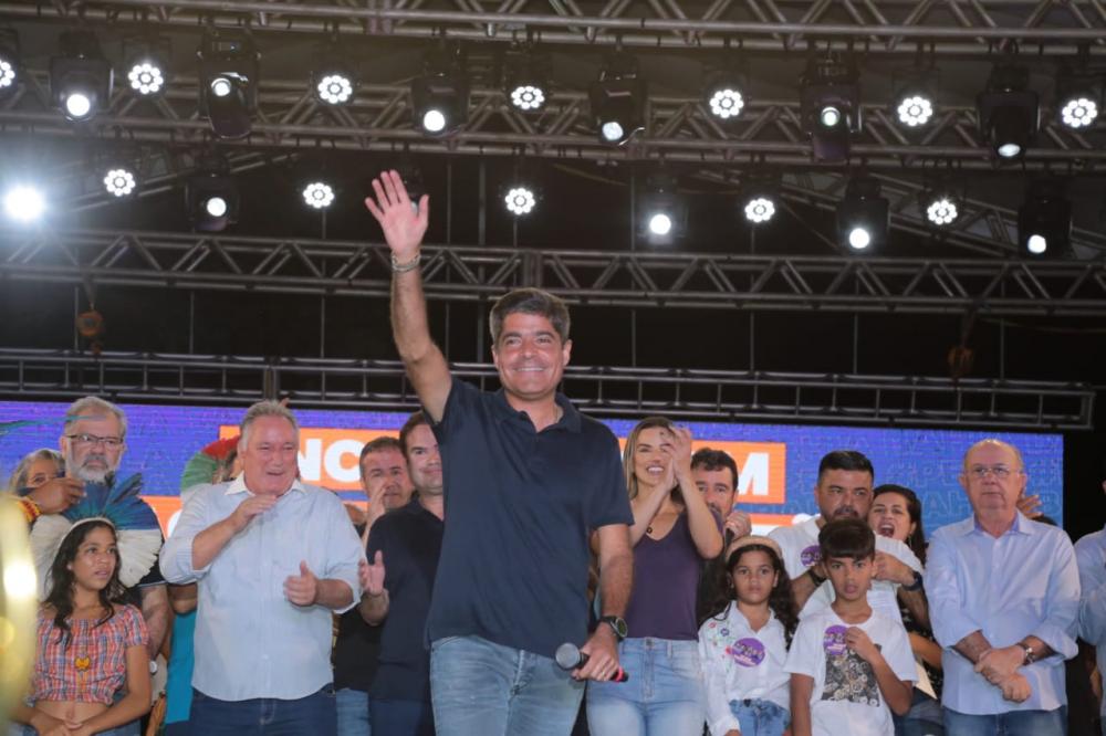 ACM Neto quer a construção de novo aeroporto em Porto Seguro