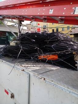 Coelba remove mais de 60 toneladas de fios de telefonia e internet na Bahia 