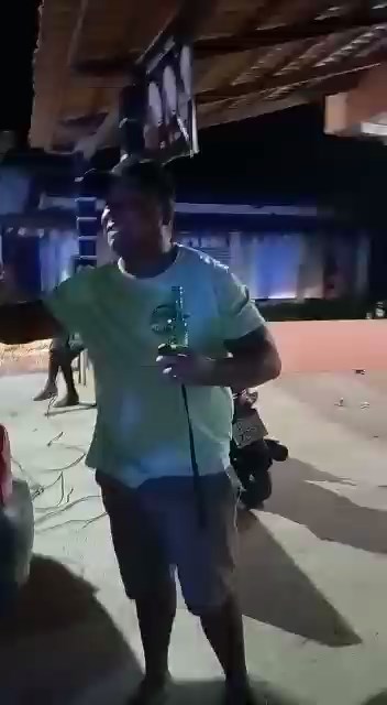 Prefeito desacata PM por causa de som. Veja vídeo;