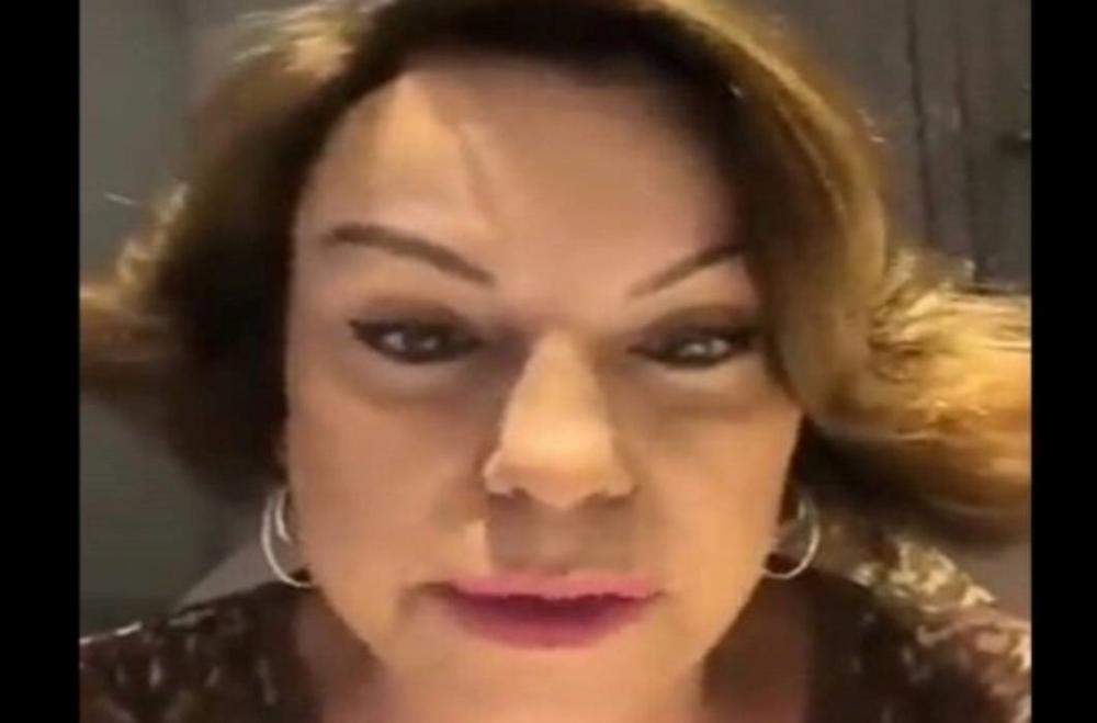 Ruralista baiana que defendeu demissão de empregados que votassem em Lula grava vídeo de retratação