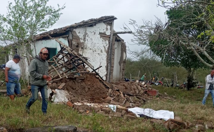 Casa desmorona e mata lavrador em Ipecaetá