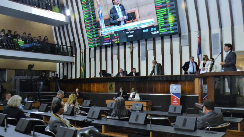 Governo da Bahia faz repasse extra de R$291 milhões ao TJ e MP