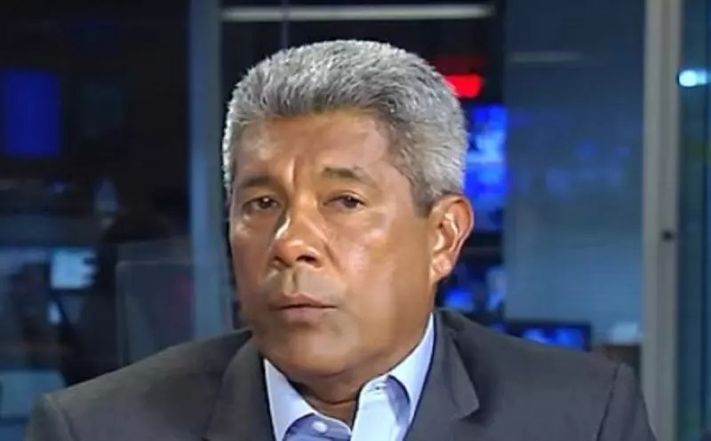 Governador realiza reunião de planejamento estratégico com equipe da Educação na Bahia