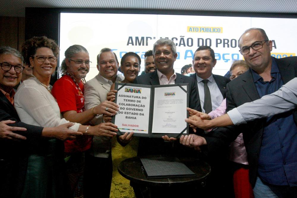 Governo da Bahia destina 13 milhões para ampliação de programa social