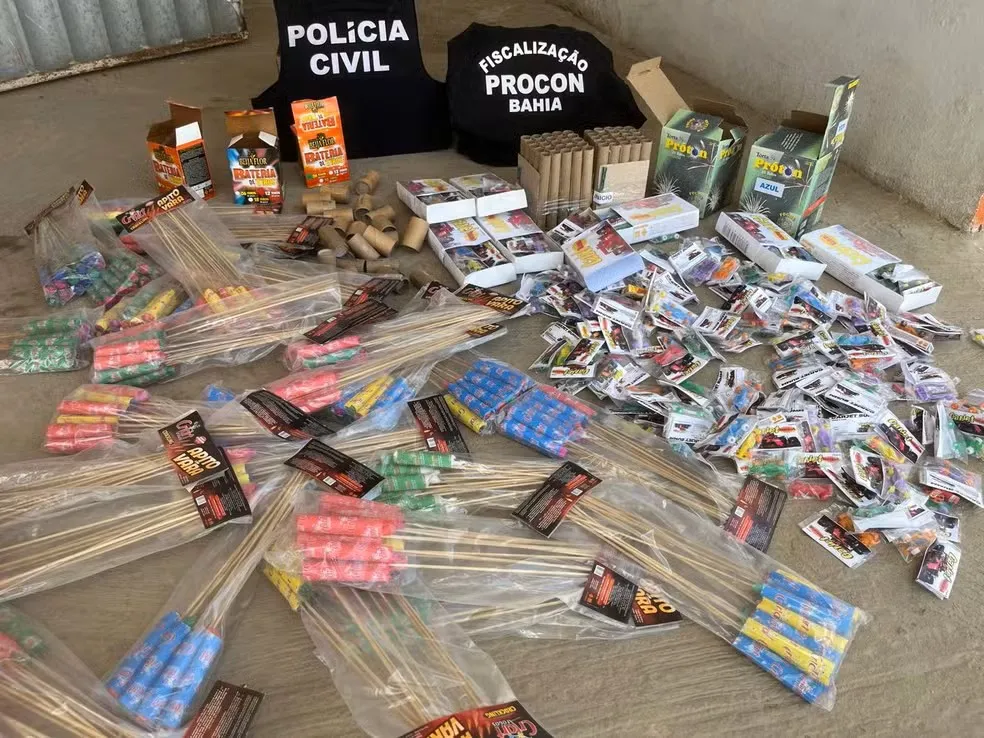 Quase 240 mil fogos de artifício clandestinos são apreendidos na Bahia